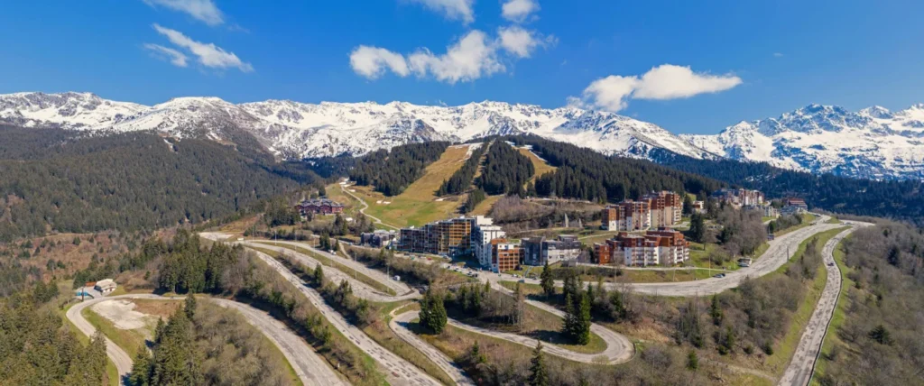 La station des 7 Laux (Isère) vue par drone